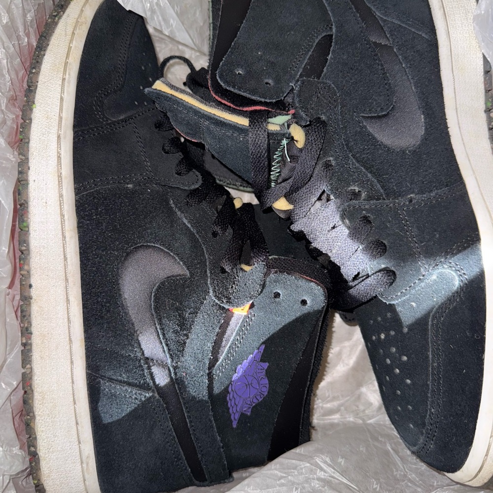Air Jordan 1 Zoom air CMFT 1 black and purple size 10